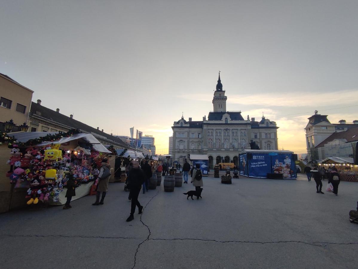 Woody Leilighet Novi Sad Eksteriør bilde
