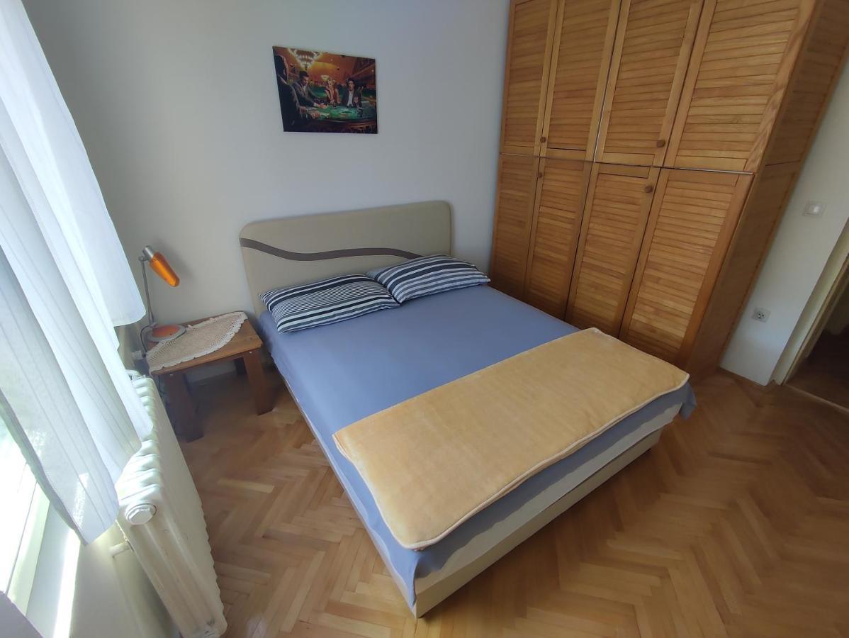 Woody Leilighet Novi Sad Eksteriør bilde